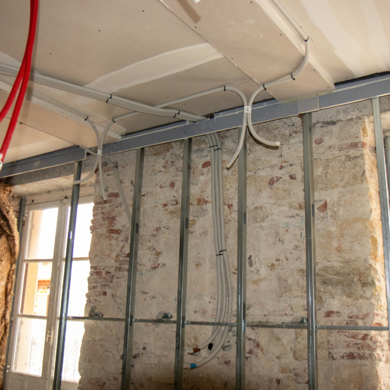 Isolation des murs intérieur, valorisation de votre maison, économie d'énergie